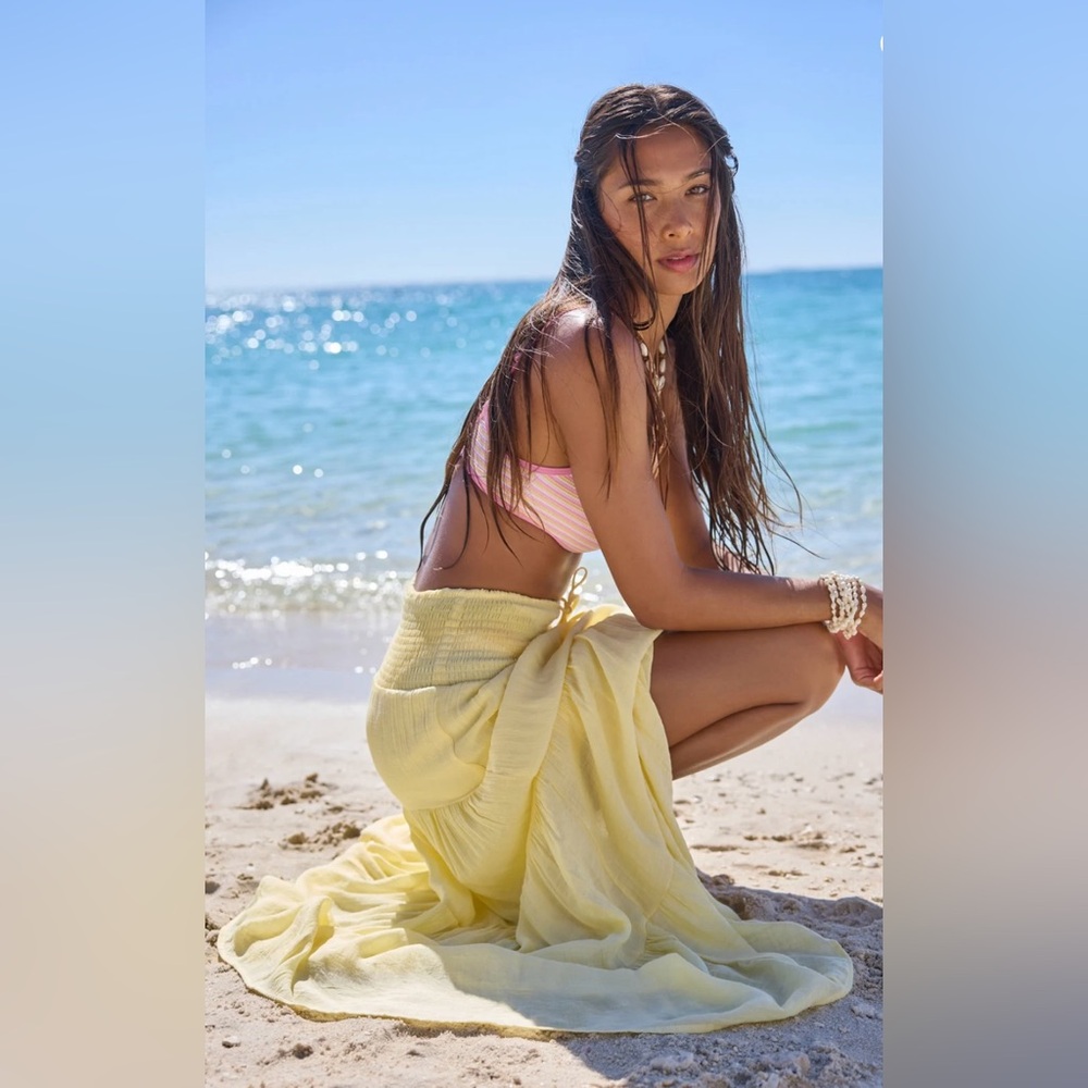 As Revival Poppy Maxi Skirt
In: Butter